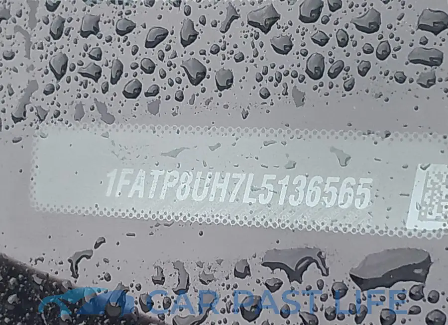 1FATP8UH7L5136565# 9