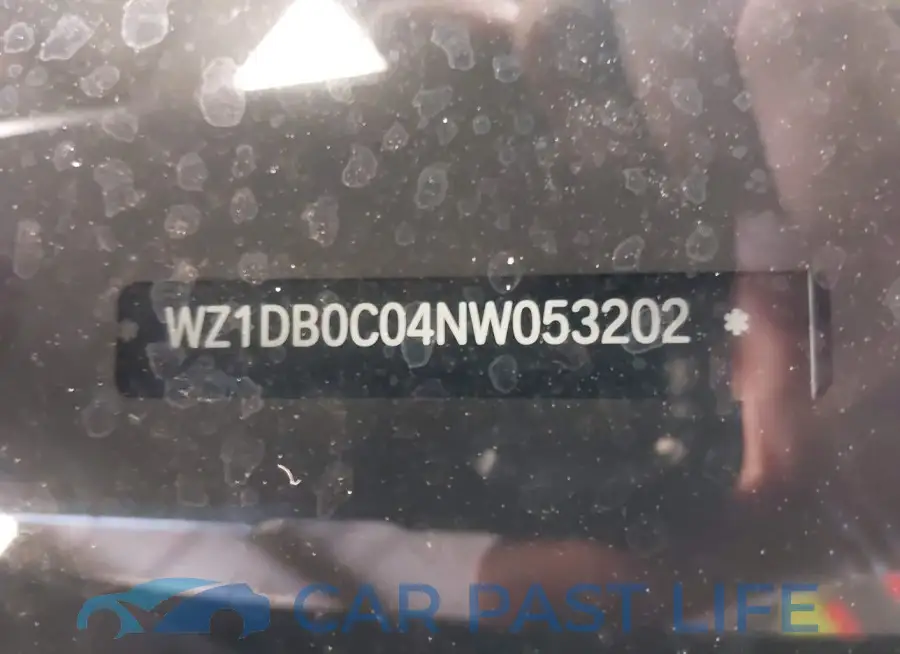 WZ1DB0C04NW053202# 17