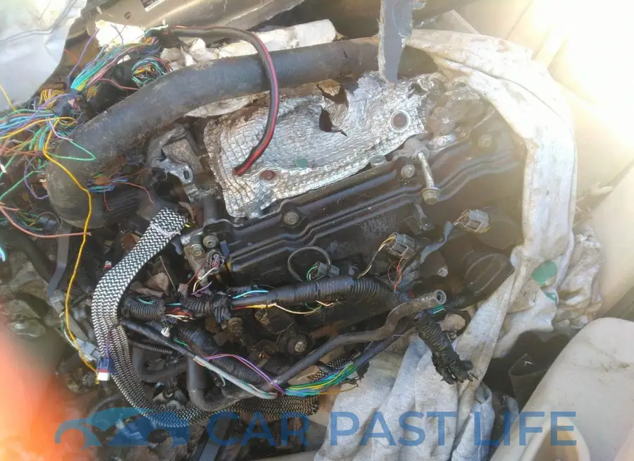 1N4AL3AP6EC153048# 10