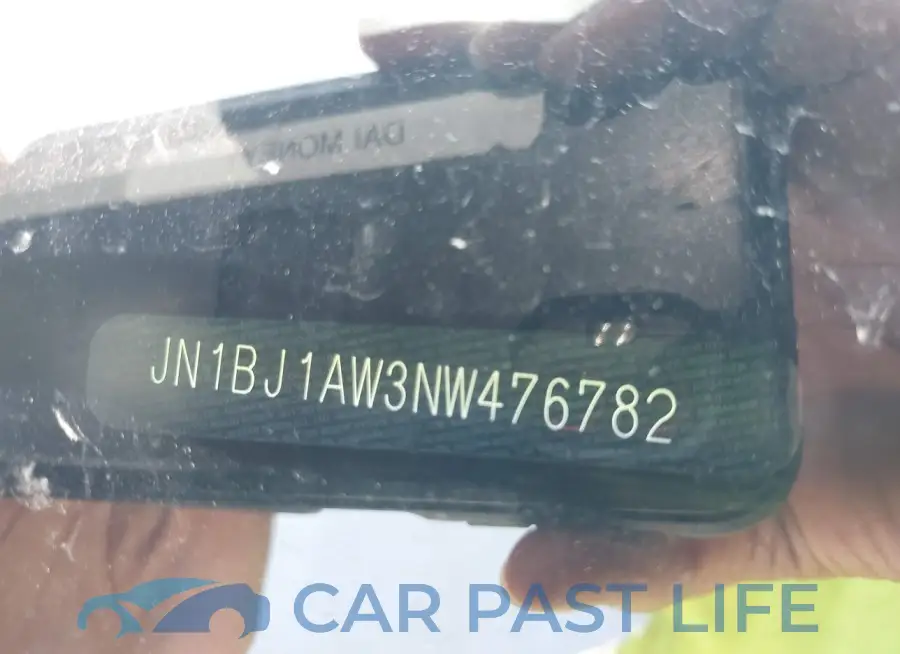 JN1BJ1AW3NW476782# 9