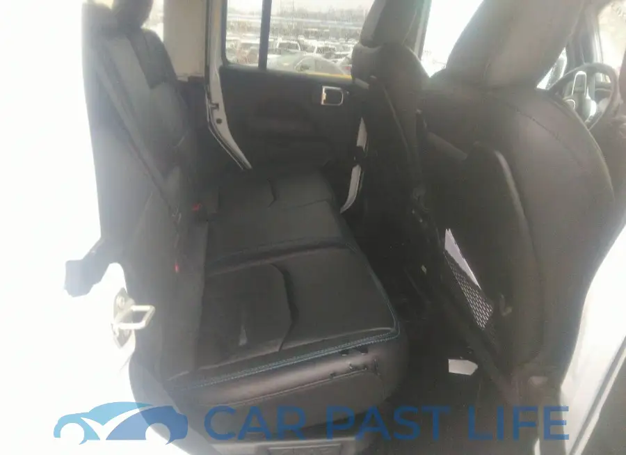 1C4RJXU61RW175511# 8