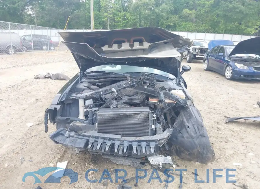 2C3CDZBT8JH196039# 6