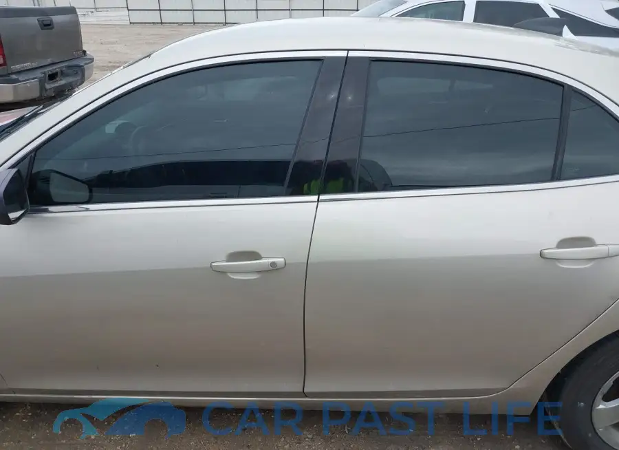 1G11B5SA8GF137589# 15