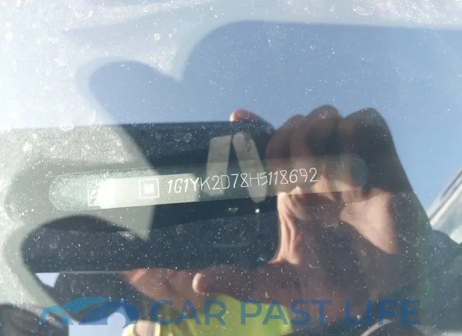 1G1YK2D78H5118692# 9