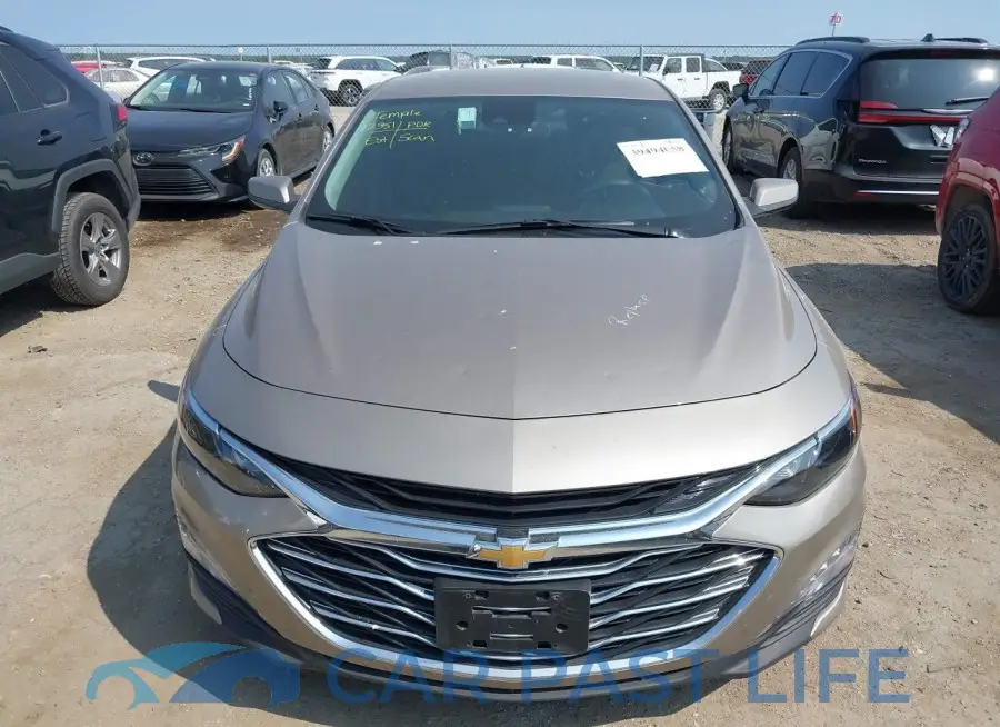 1G1ZD5ST3PF240983# 12