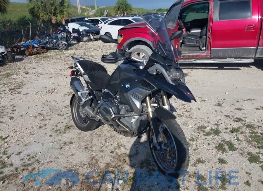WB10A6101JZ657043# 1