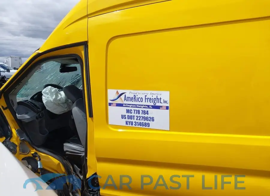 1FTYR2XM1HKA77912# 14