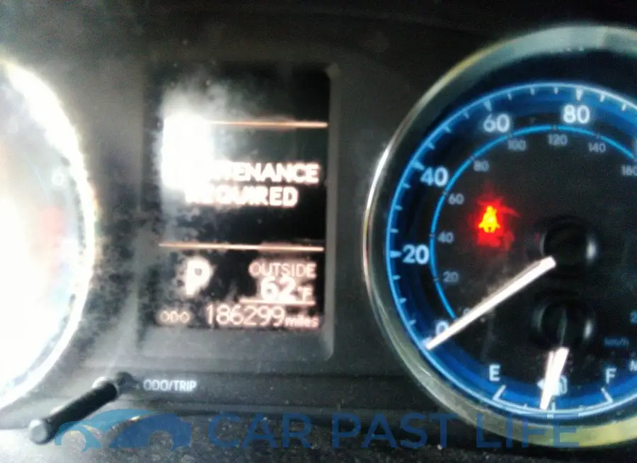 2T1BURHE1HC776821# 15