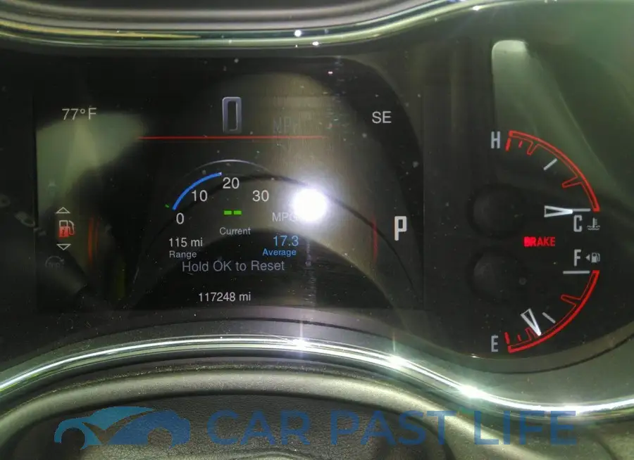 1C4RDJEG7FC870052# 15