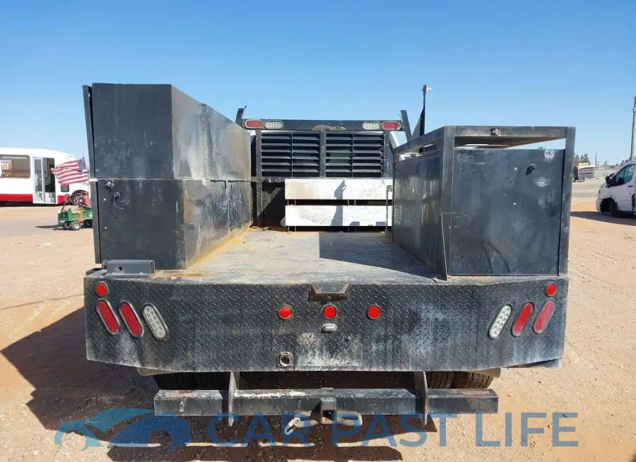 1FD8W3HT2KEF89524# 16