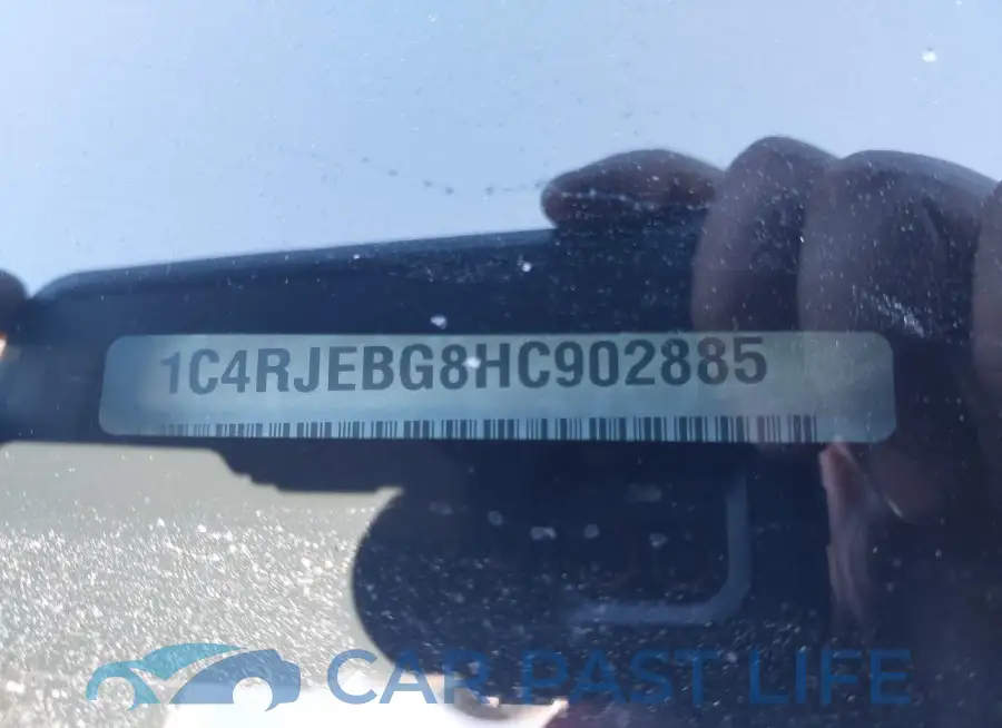 1C4RJEBG8HC902885# 9