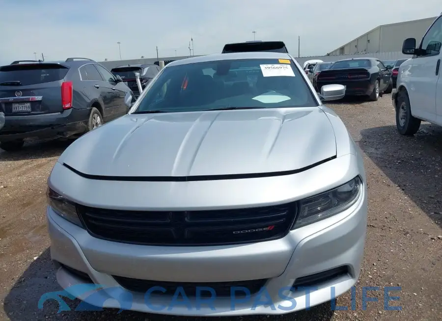 2C3CDXBG1NH264128# 12