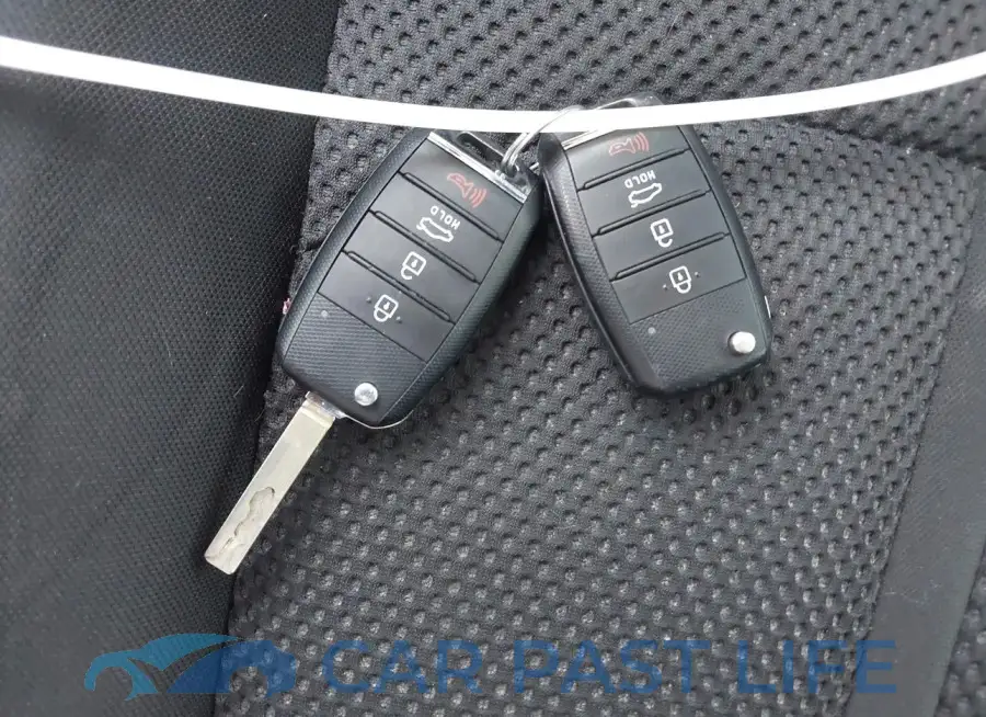 5XXGT4L38LG425276# 11