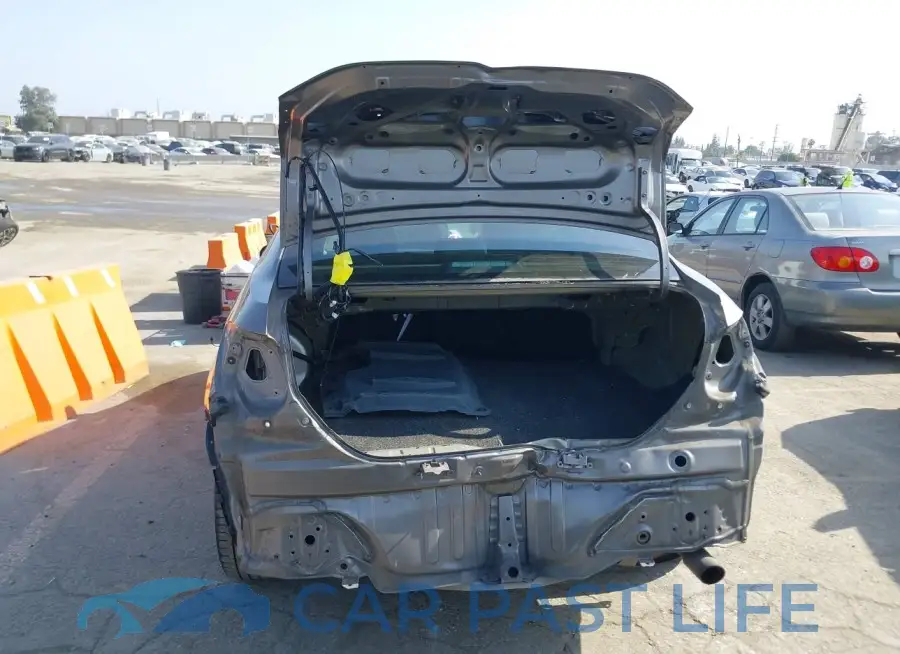 2T1BURHE0HC842226# 17
