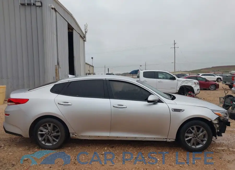 5XXGT4L33KG347861# 14