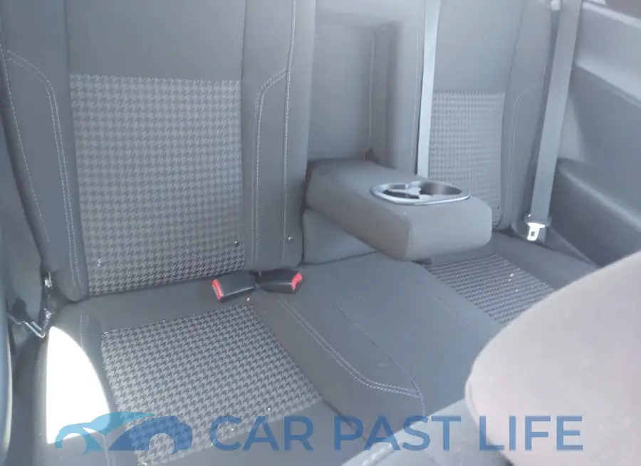2C3CDZAG3HH502367# 8