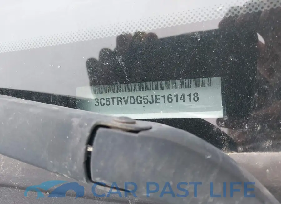 3C6TRVDG5JE161418# 9