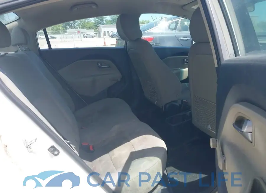 KNADM4A35G6647858# 8