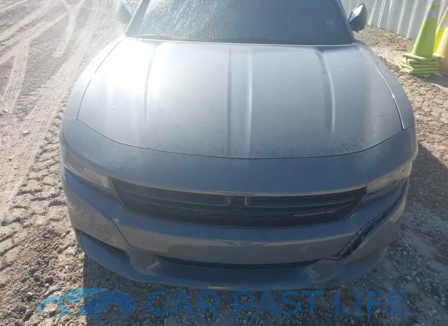 2C3CDXBG9JH318950# 13