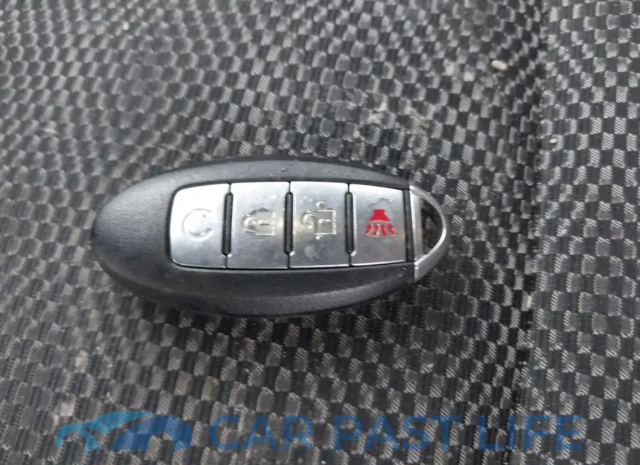 JN1BJ1CP3HW020730# 11