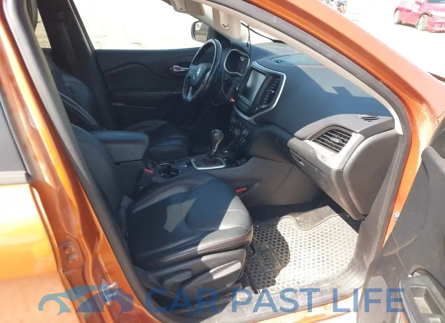 1C4PJMBSXGW103208# 5