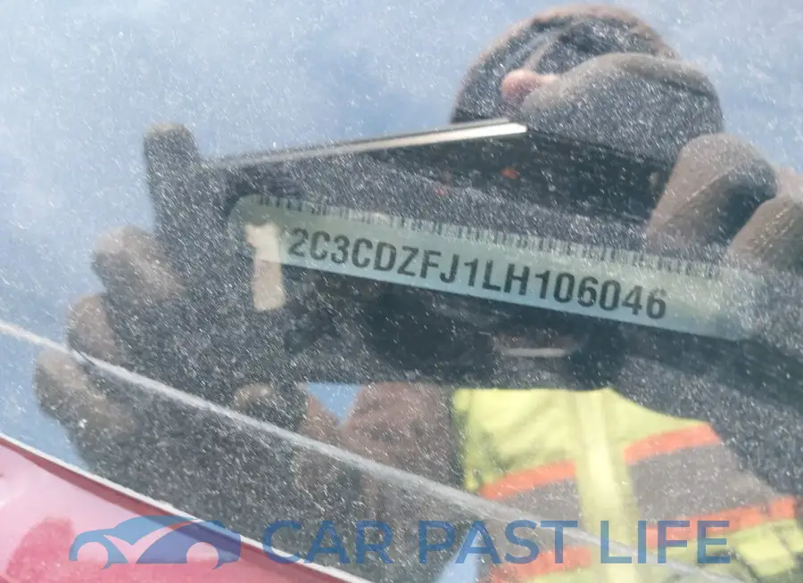 2C3CDZFJ1LH106046# 9