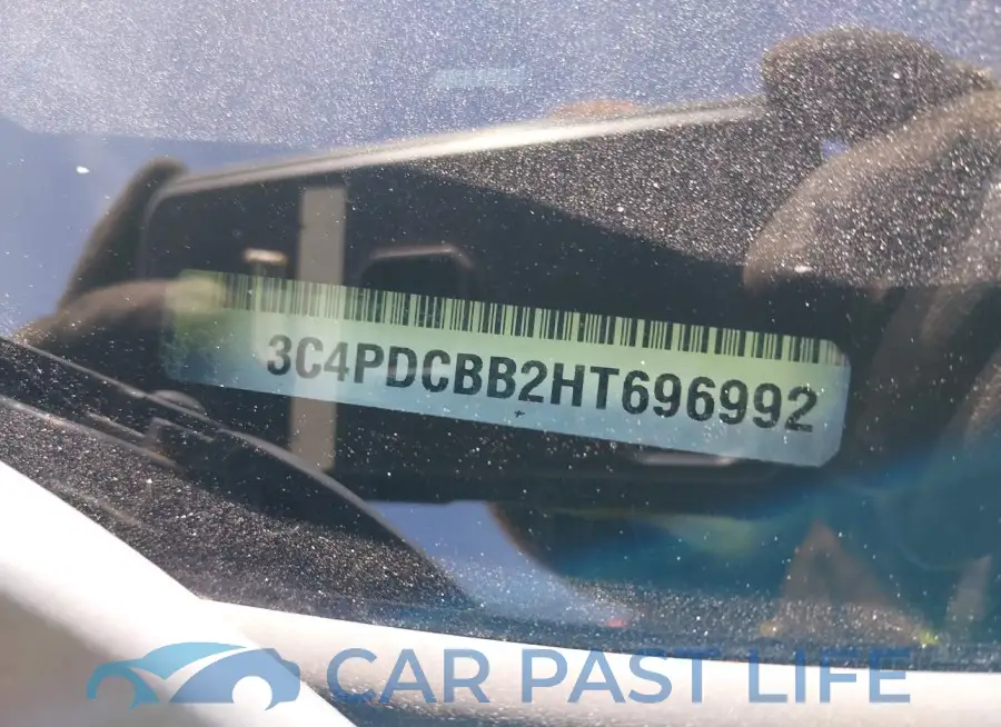3C4PDCBB2HT696992# 9