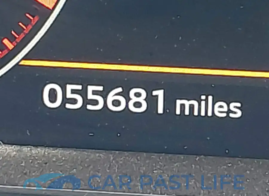 JA4J3UA81NZ010900# 15