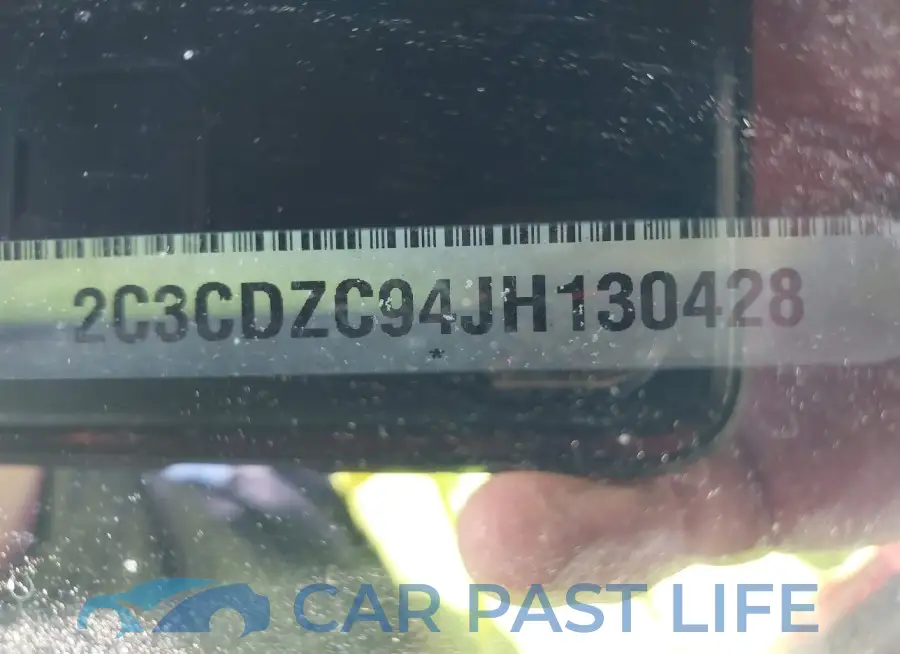 2C3CDZC94JH130428# 9