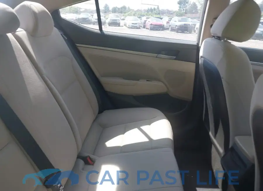 5NPD84LF7HH120622# 8