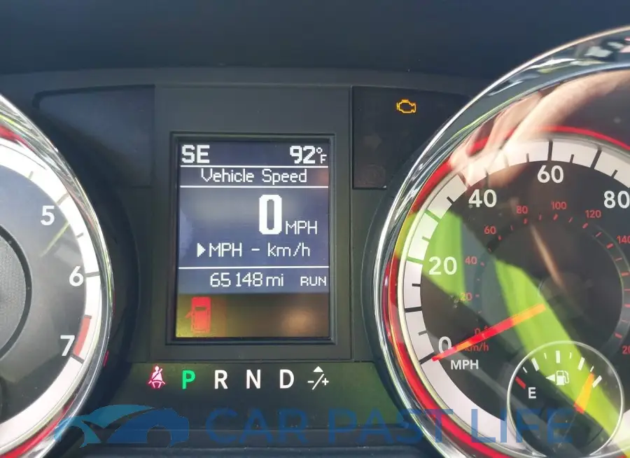 2C4RDGEG1JR255628# 7