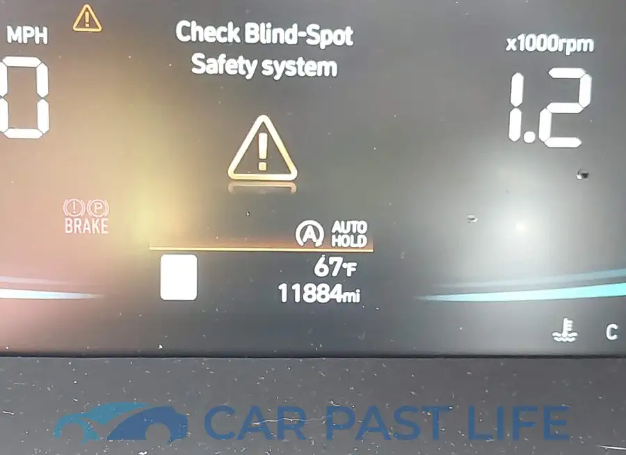 KM8R2DGE0RU697682# 16