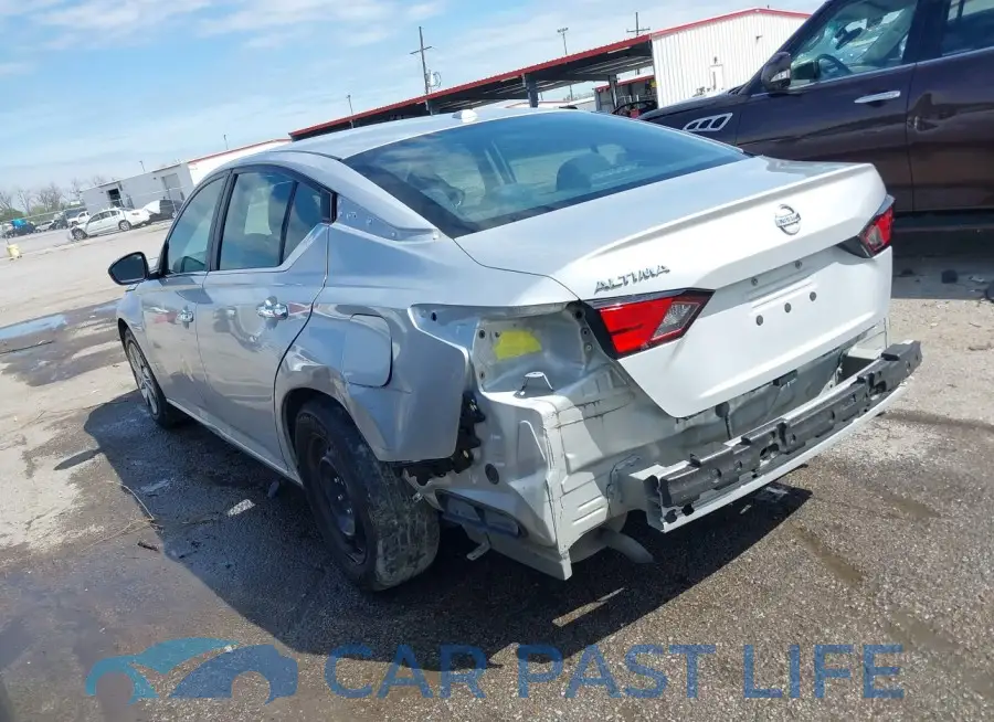 1N4BL4BVXLC219217# 3