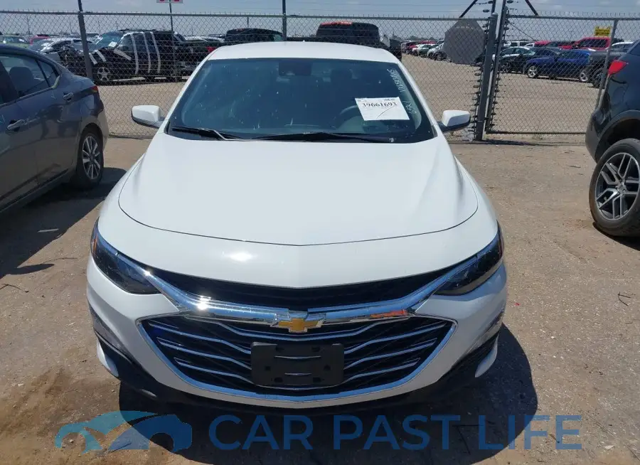 1G1ZD5ST8RF136654# 12