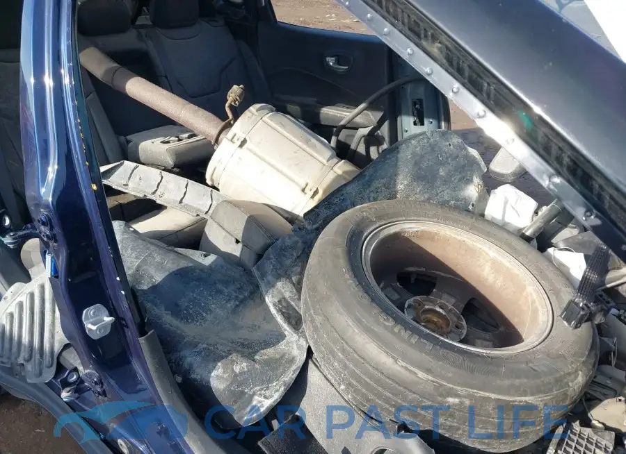 3C4NJDCB4LT167329# 11