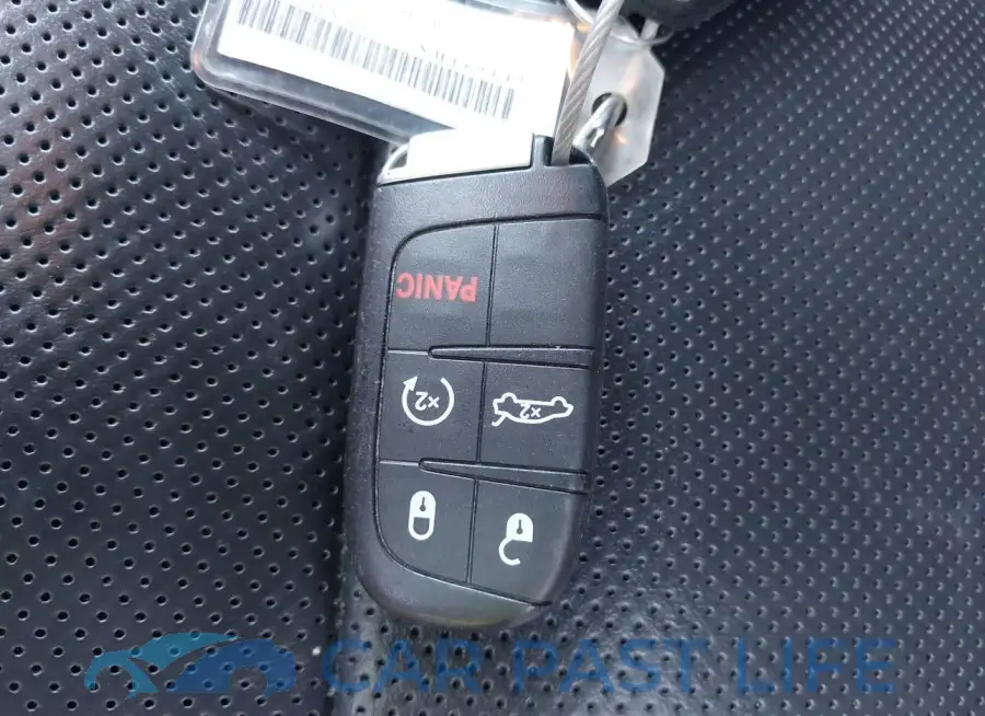 2C3CDXBG2NH169142# 11