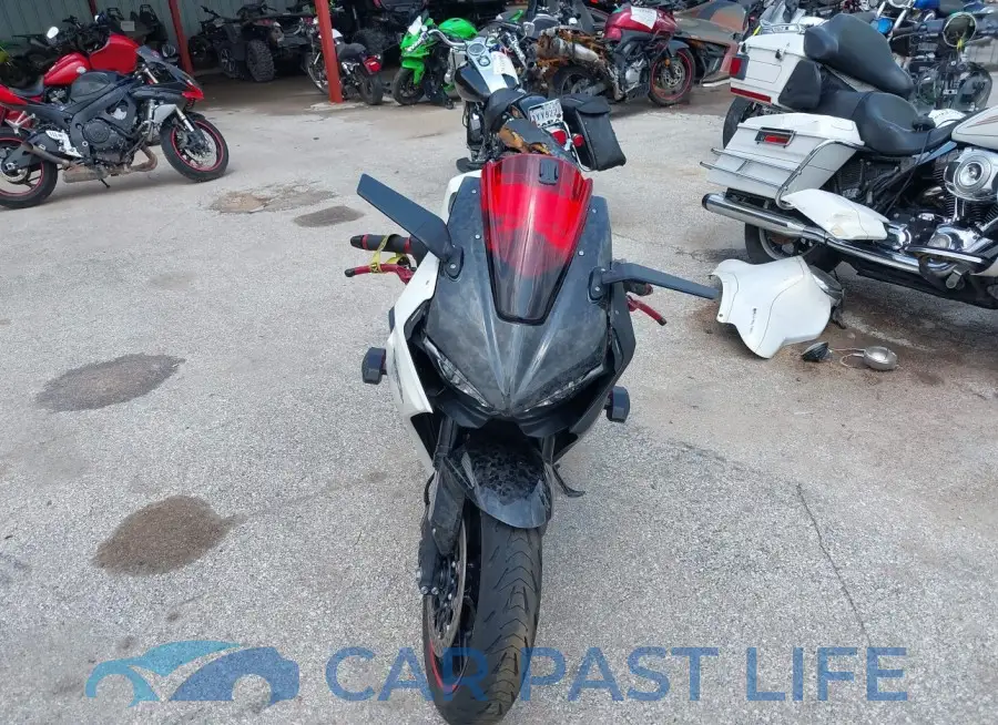 JH2SC7718JK100190# 5