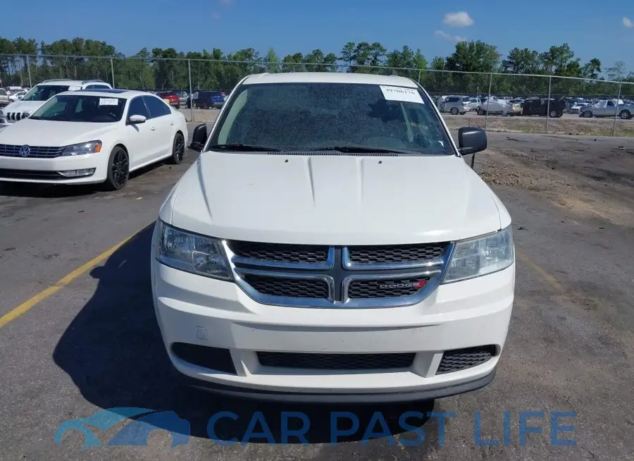 3C4PDCAB5GT215522# 6