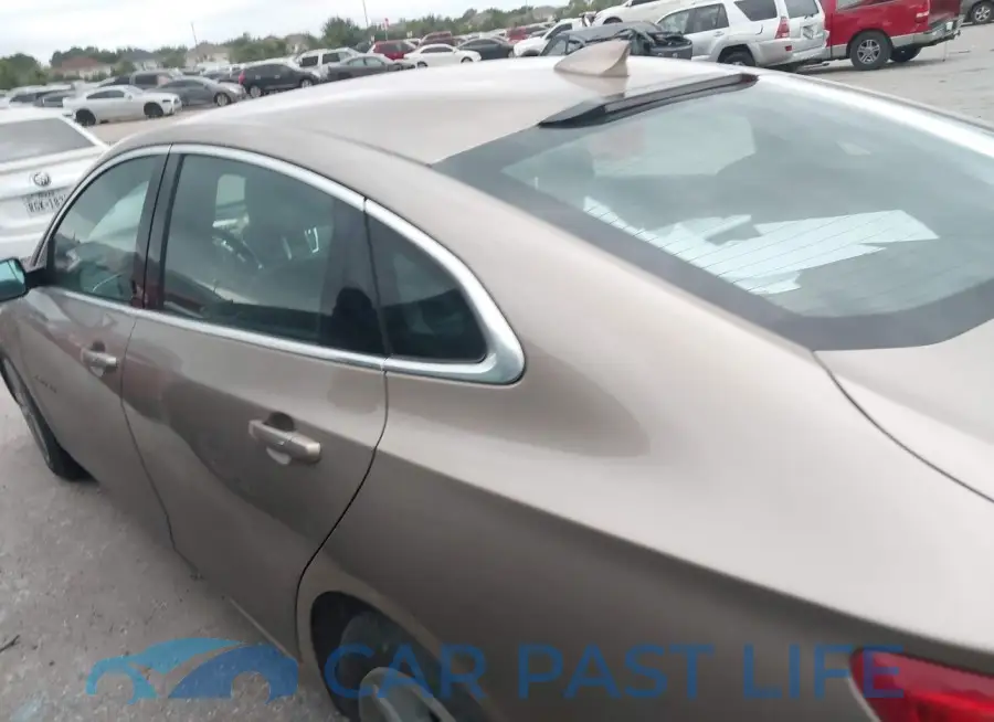 1G1ZD5ST1JF202286# 14
