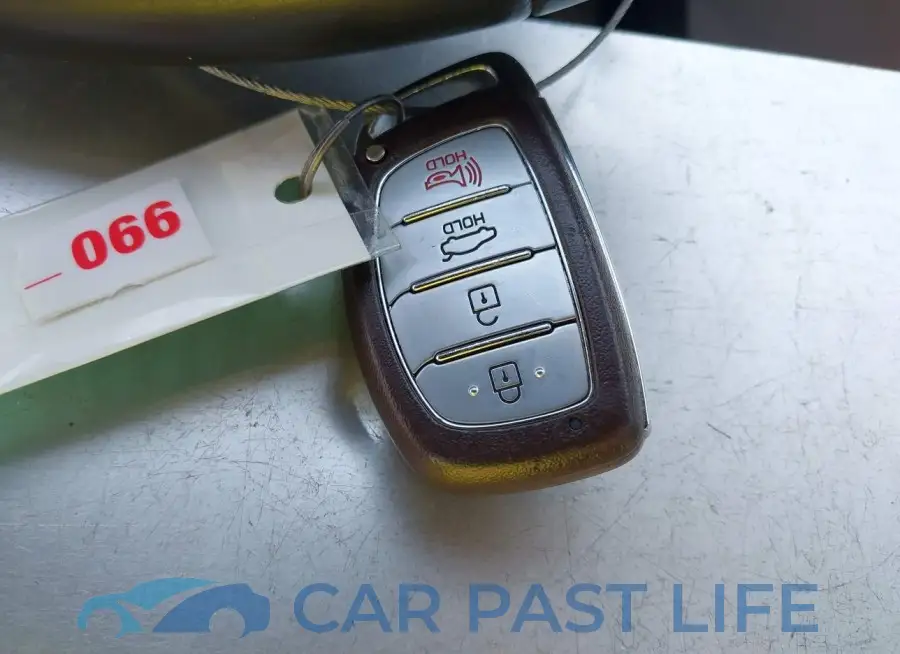 5NPD84LF1HH058571# 11