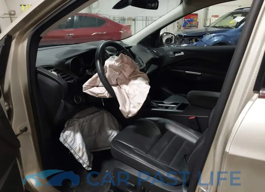 1FMCU9J93JUA50884# 5