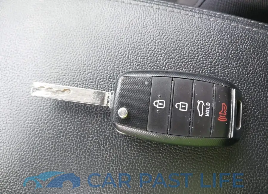 5XXGT4L31HG148297# 11