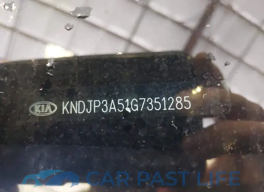 KNDJP3A51G7351285# 9