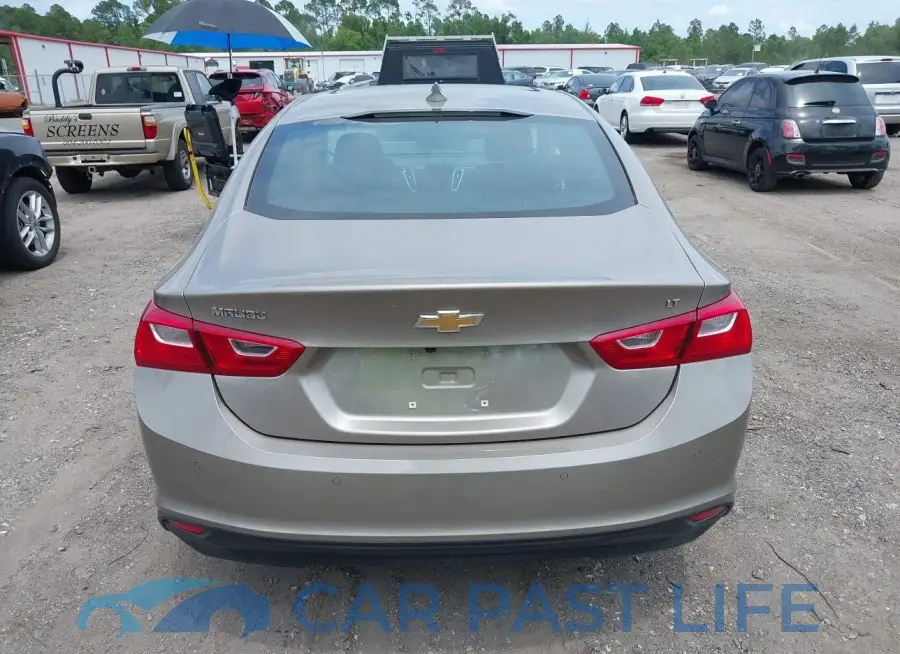 1G1ZD5ST2RF135810# 16