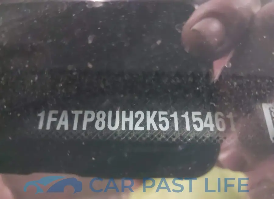 1FATP8UH2K5115461# 9
