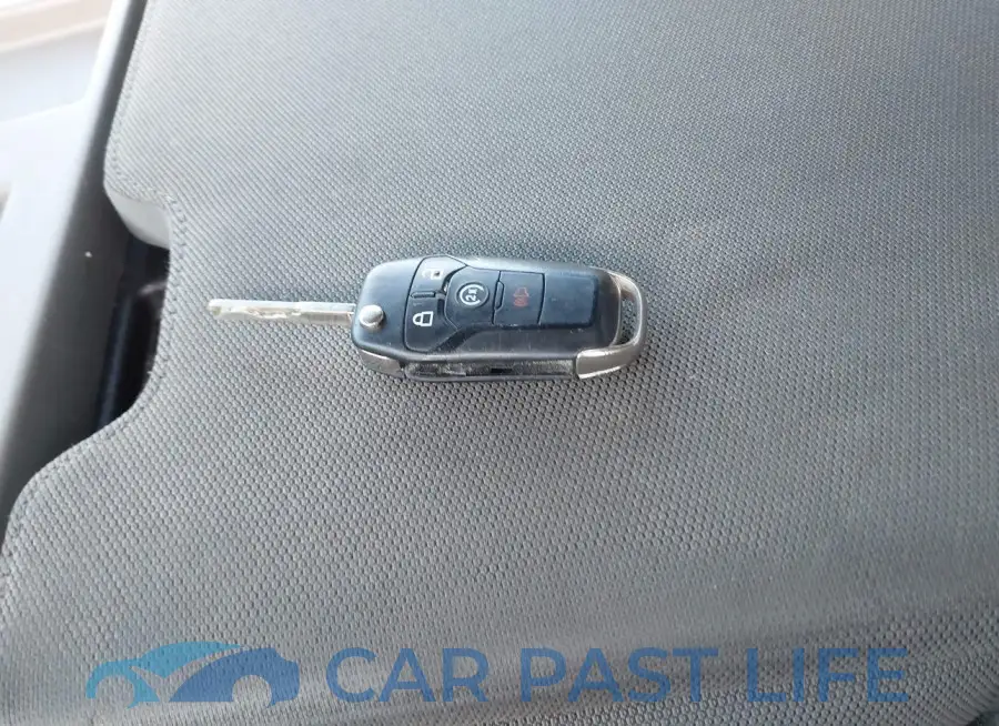 1FTFW1EG2HFC35383# 11