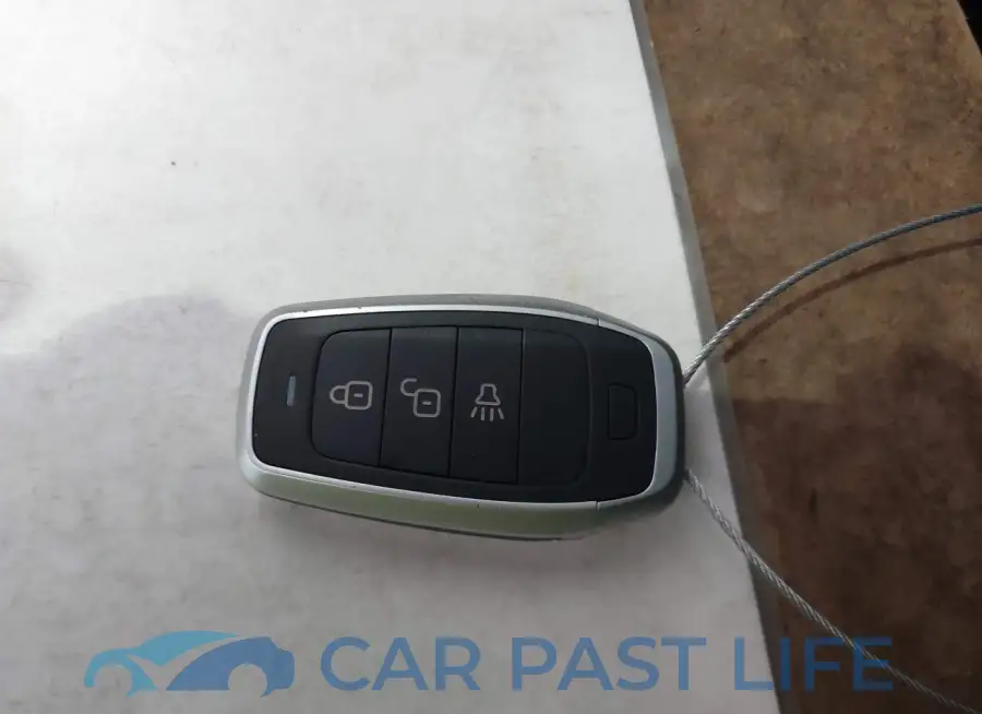 2C3CDZAG4LH105887# 11