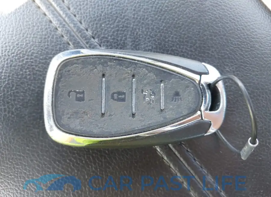 1G1ZE5STXHF111413# 11