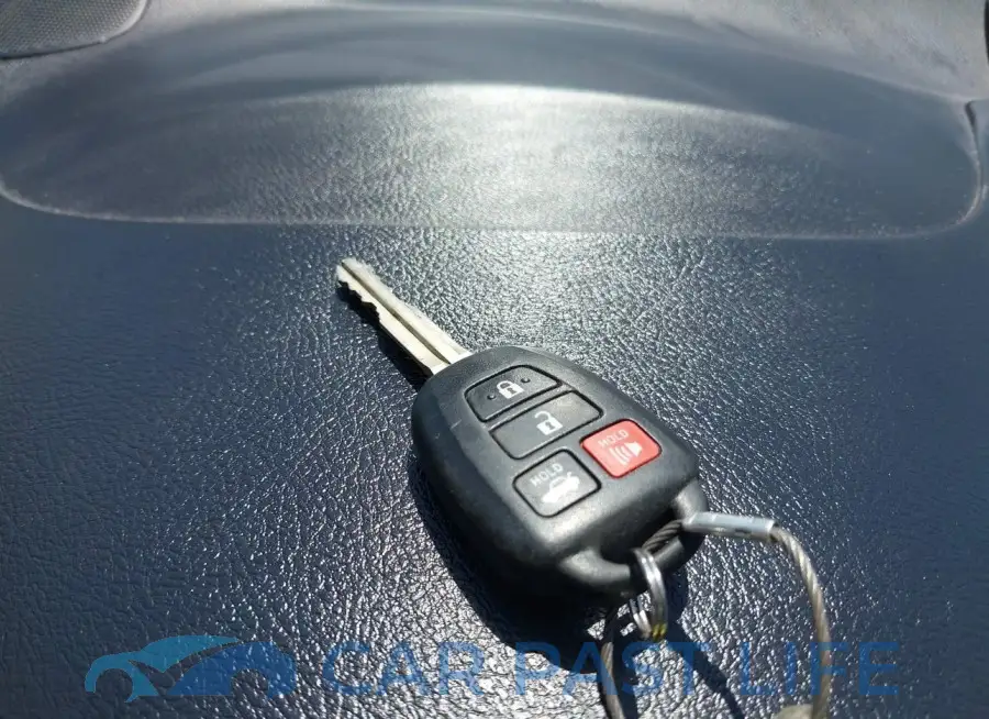 4T1BF1FK2GU582297# 11