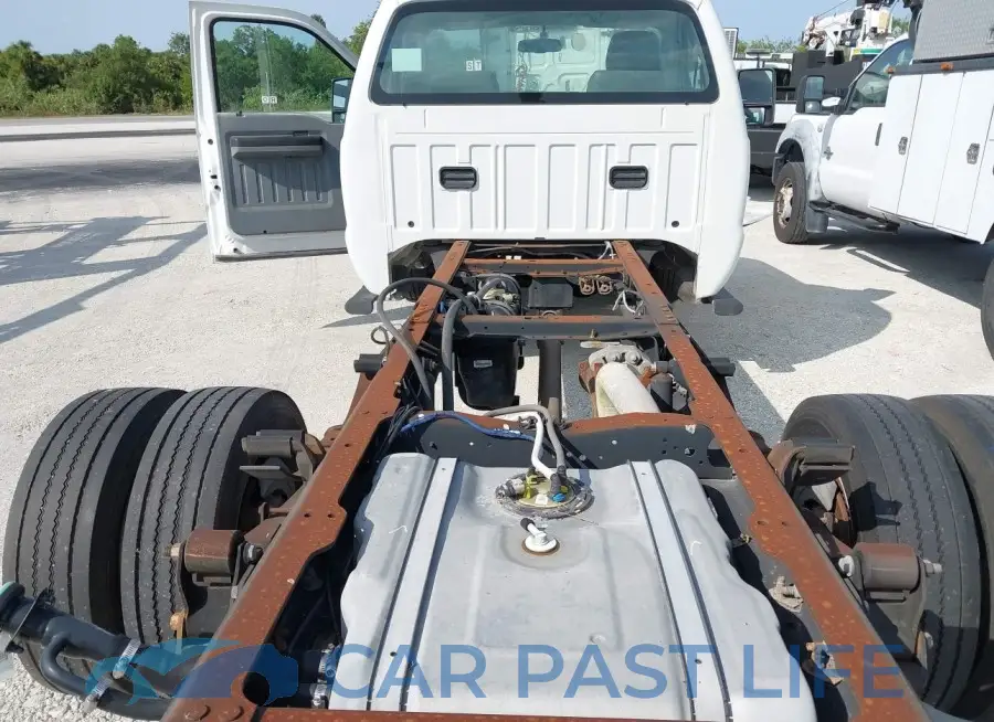 1FDUF5GT1GEB54853# 6